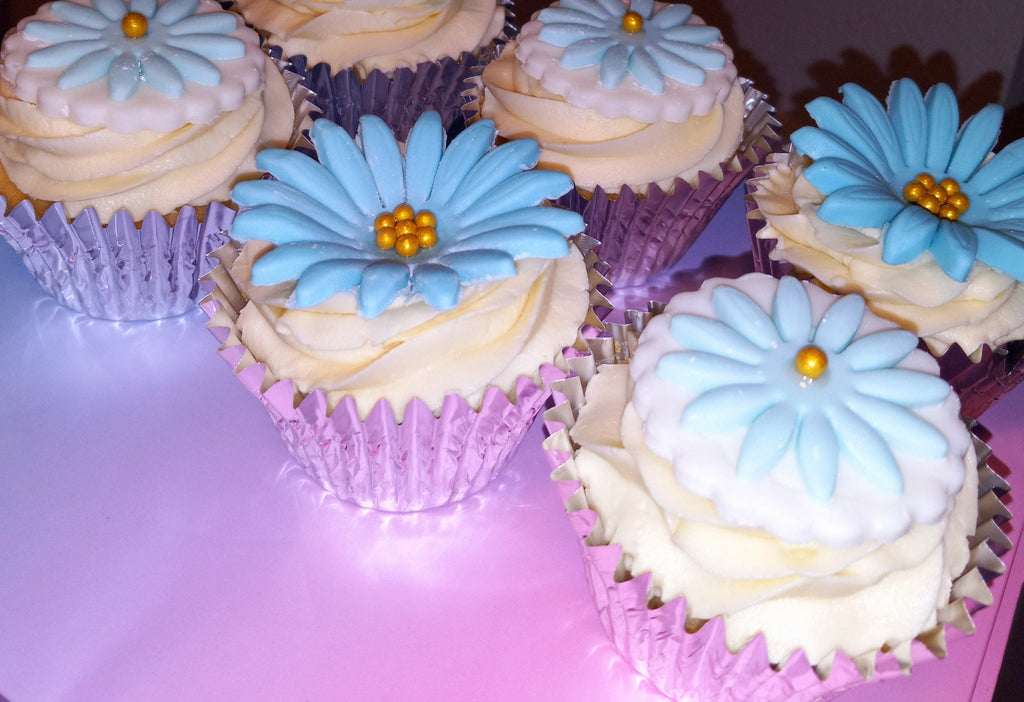 Vanilla/Chocolate Cupcakes- Regular, Vegan & Gluten Free Options- 12 Count