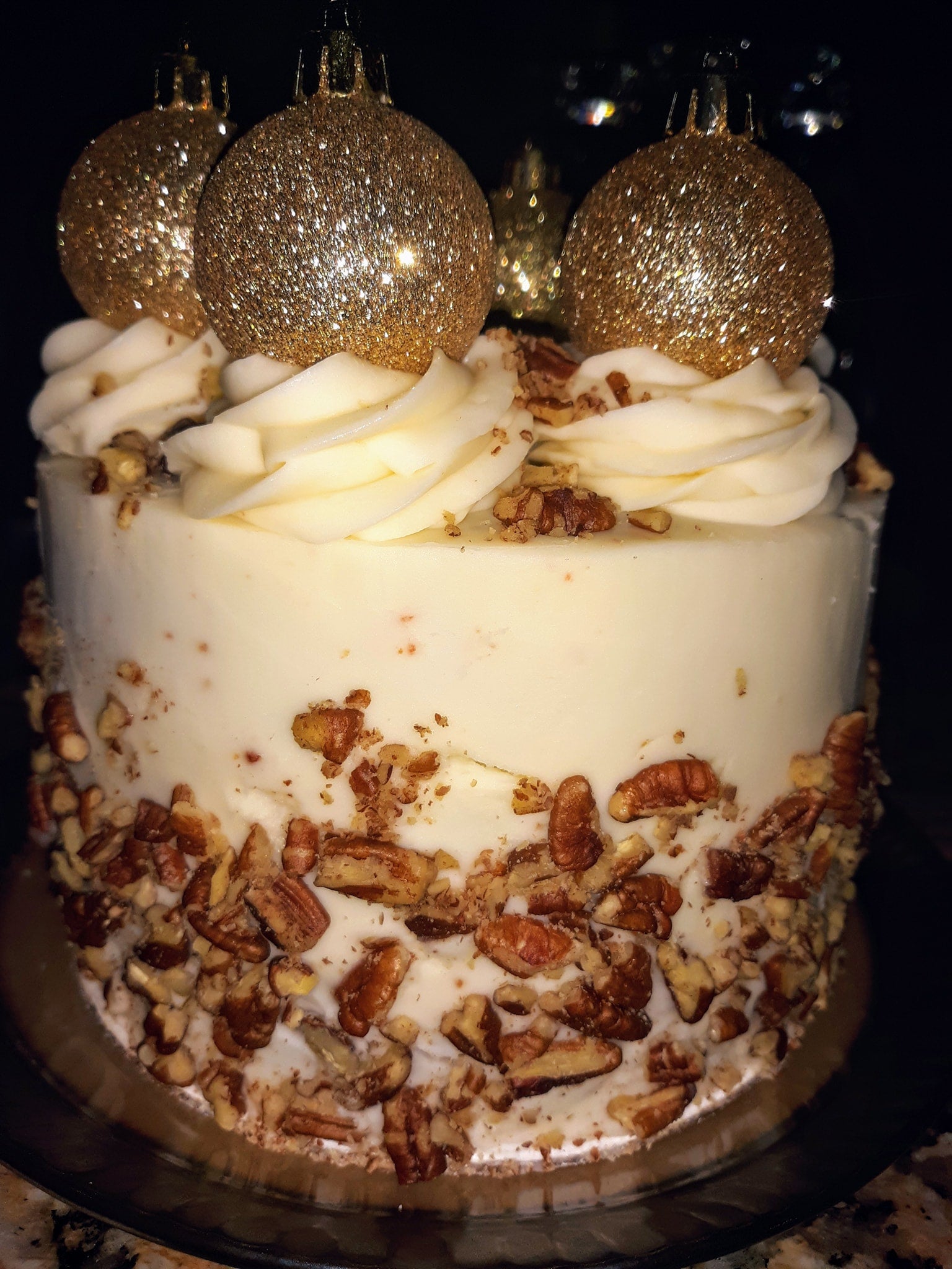 Christmas Ornament Cake- 6 Inch